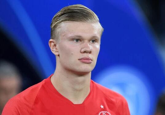 队友为了他拼到抽筋