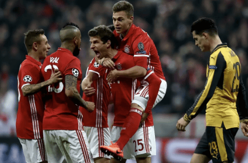 上场仅2分！拉文三分13中8爆砍42+6率队爆冷热火