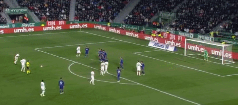 意甲第13轮纪律报告：阿莱格里对裁判出言不逊染红被停赛一场